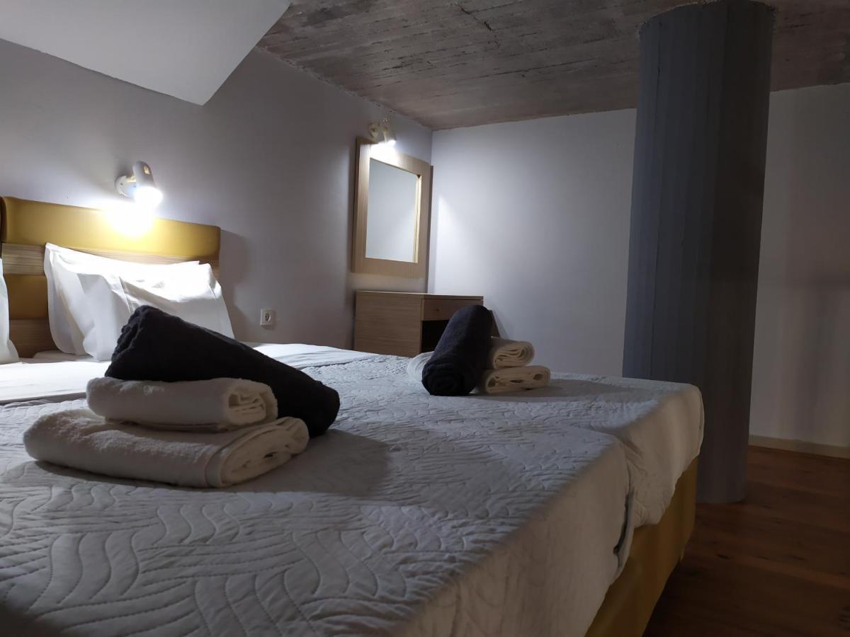 Banana Moon Aparthotel Adelianos Kampos Exterior foto